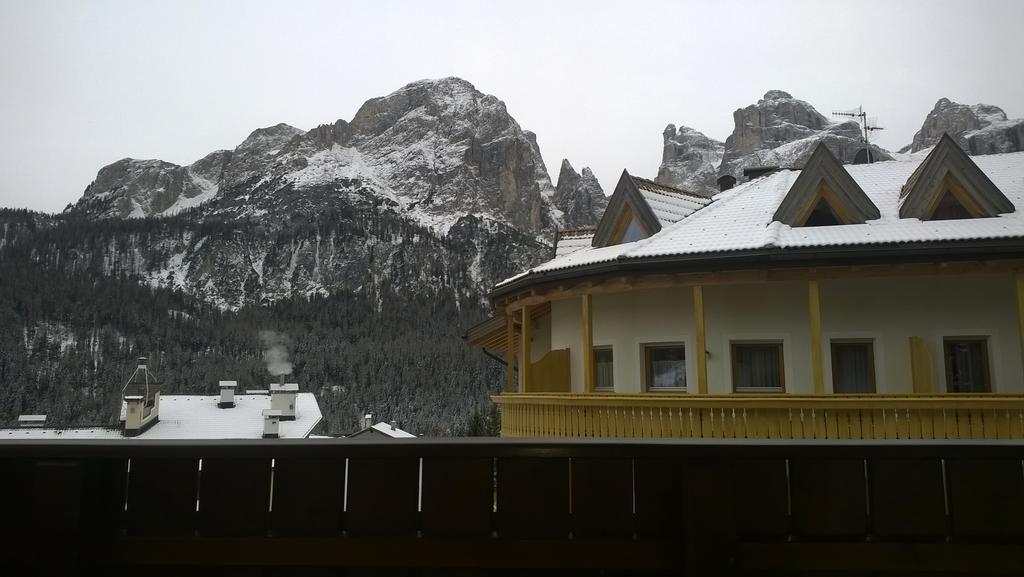 Supermountainski Colfosco Apartment Ruang foto