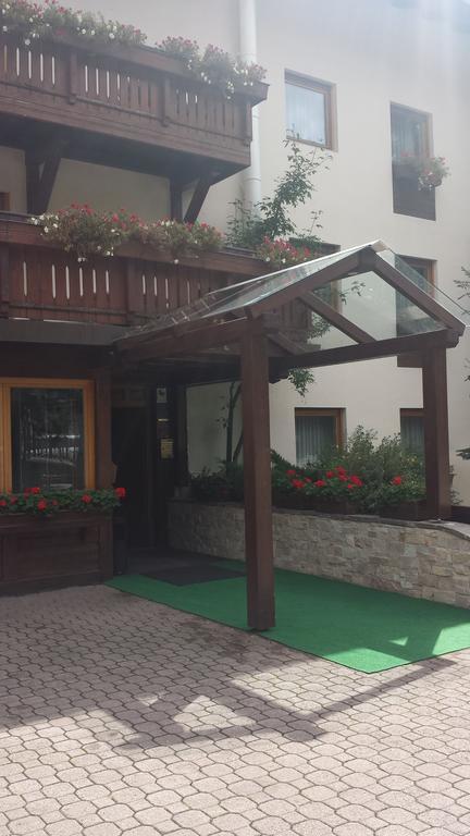 Supermountainski Colfosco Apartment Ruang foto
